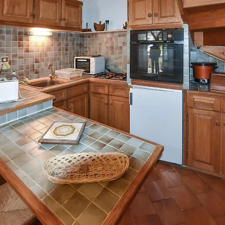1 Bedroom Gorgeous In