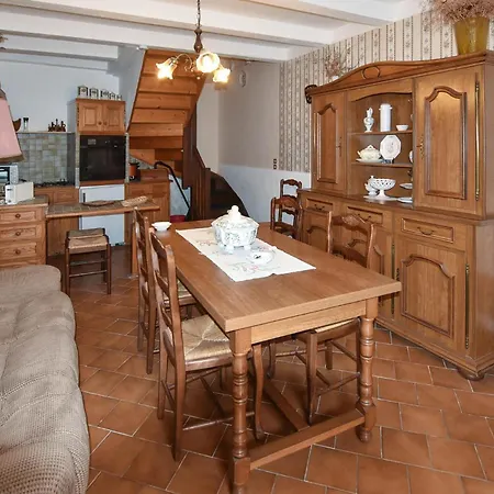 1 Bedroom Lovely In Holiday home